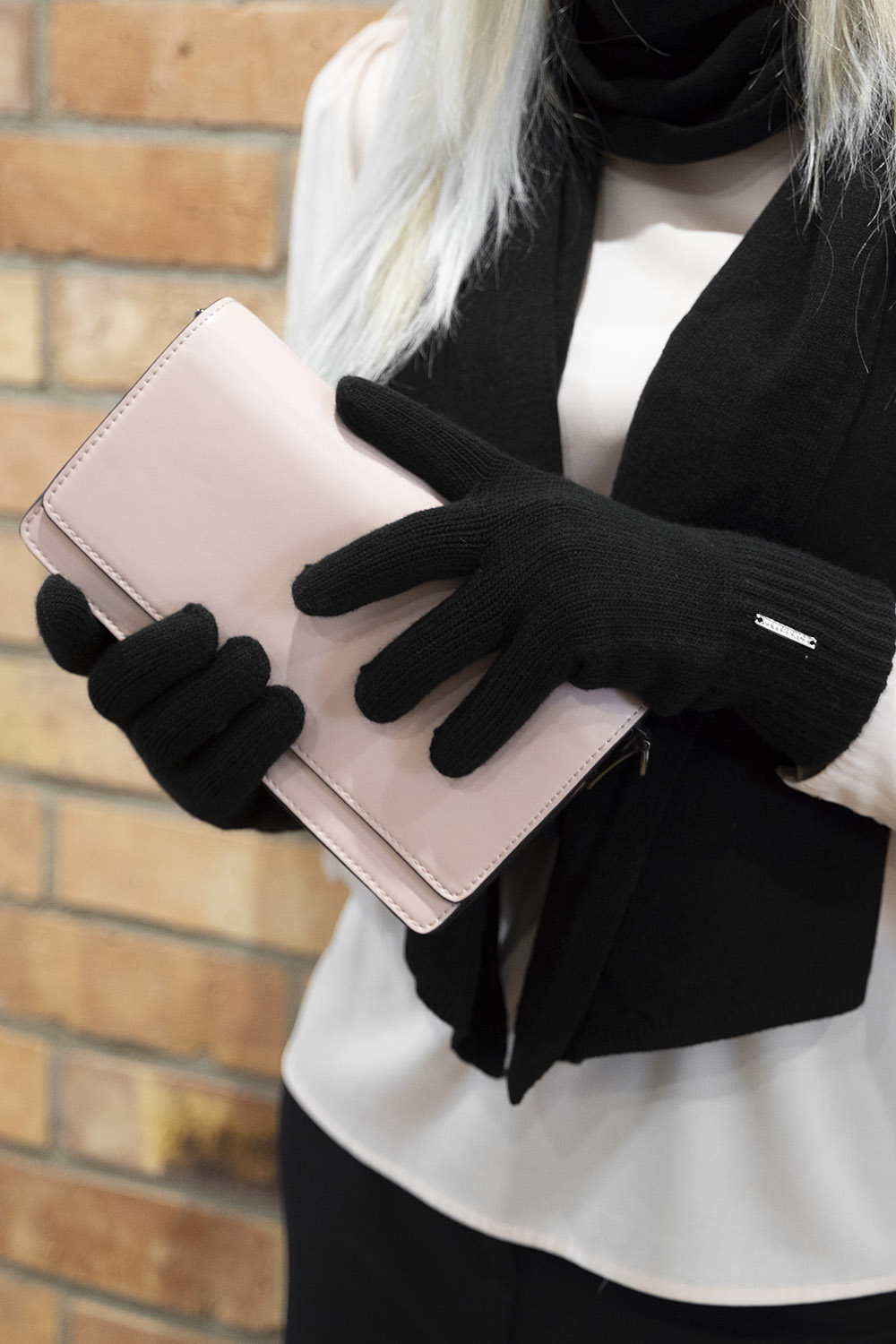 Vivisence Women's Gloves Winter Soft And Warm Ideal For Cold Weather 7202, black