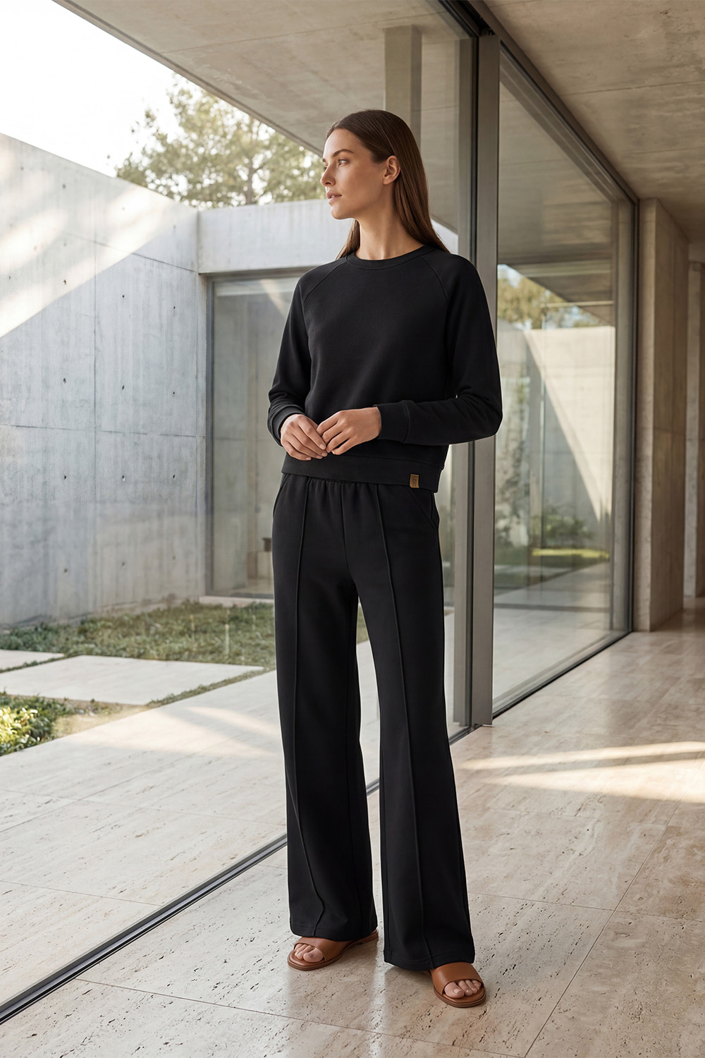 Vivisence Femme Ensemble de Survêtement Sweat Et Pantalon Tissu Extensible Confort Quotidien, noir