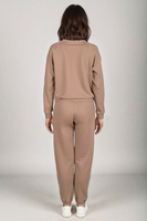 Vivisence Women's Tracksuit Two Piece Lounge Set With Classic Sweatshirt And Tapered Joggers Featuring Elastic Waist Ribbed Cuffs And Side Pockets For Everyday Comfort 9204kmpl,