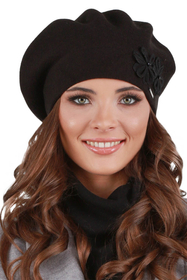 Vivisence Elegant Women's Winter Set Beret And Scarf With Classic Design And Floral Decoration Made Of Warm And Soft Fabric With Wool Blend Ideal For Cold Winter Days, Black