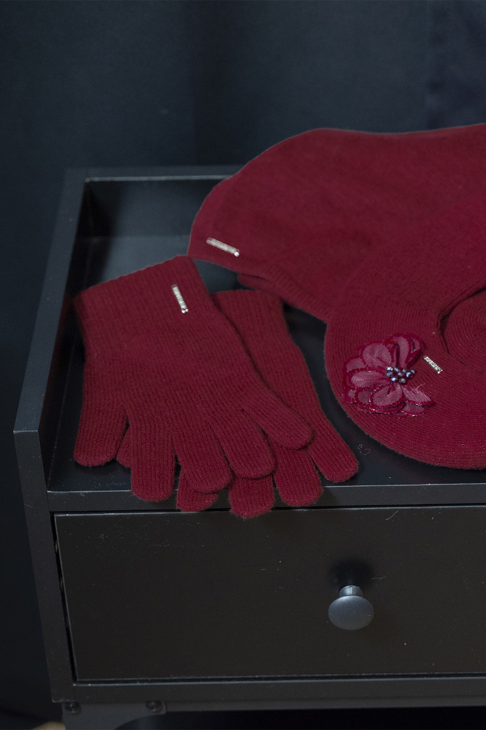 Vivisence Women's Gloves Winter Soft And Warm Ideal For Cold Weather 7202, maroon