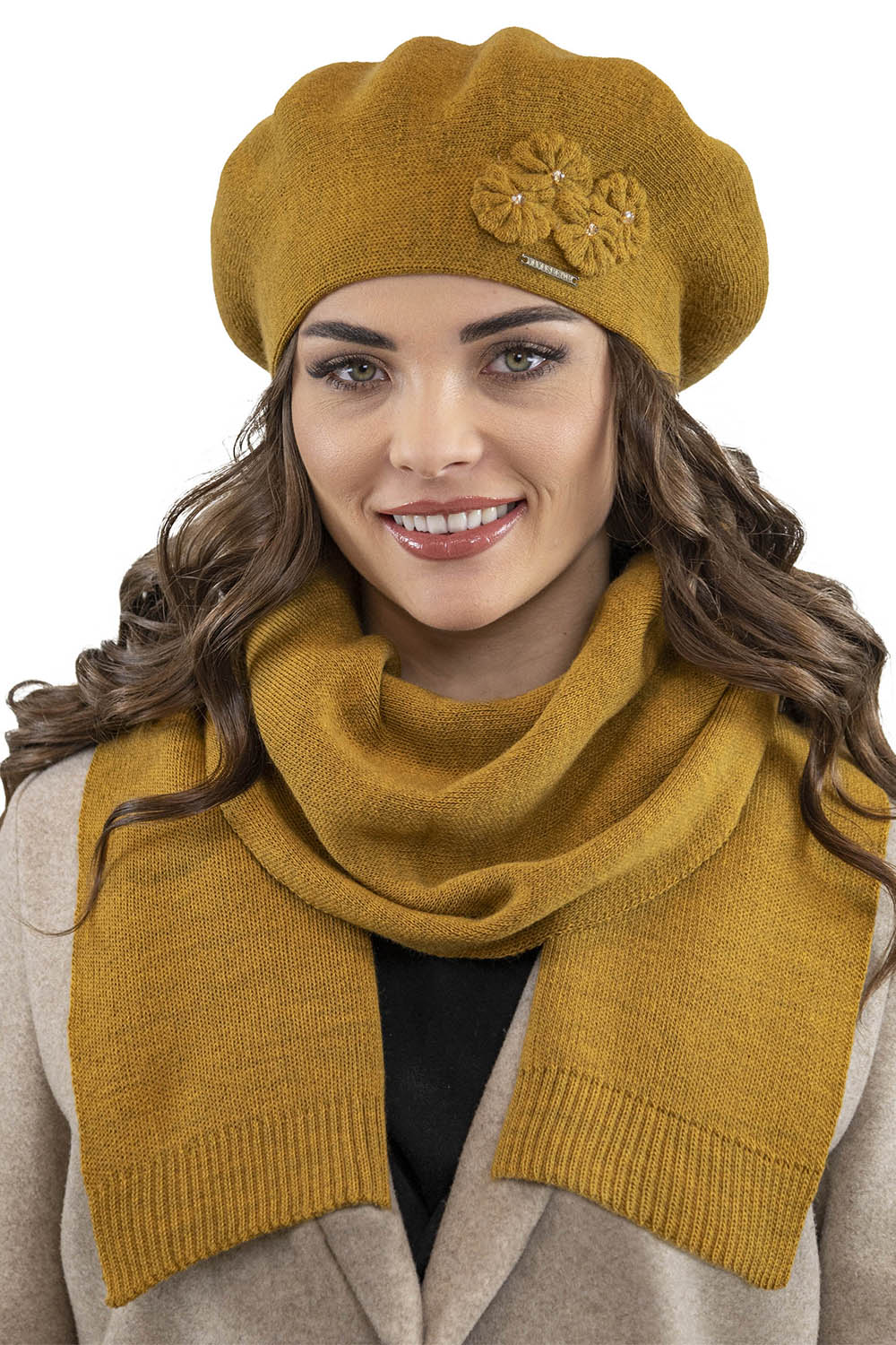 Vivisence Baskenmütze Damen Elegant Blume Warm Herbst Winter Accessoire 7006, senffarbe