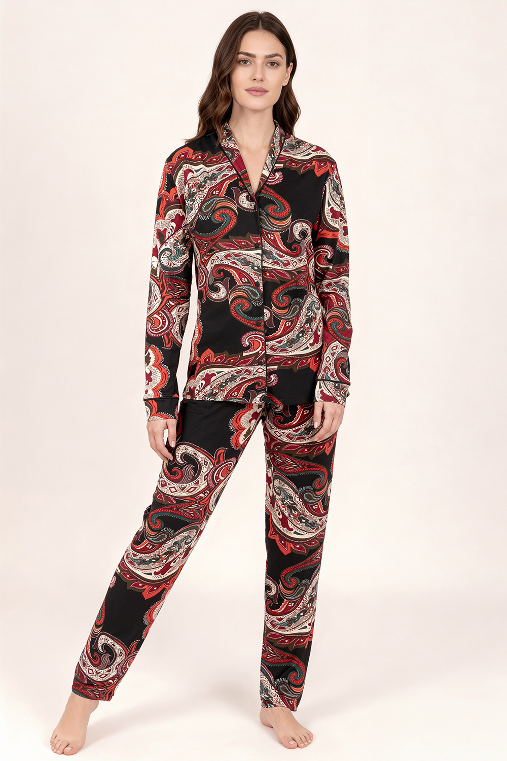 Vivisence Damen Pyjama Viskose Elastisch Mit V Ausschnitt Für Erholsamen Schlaf, Schwarz
