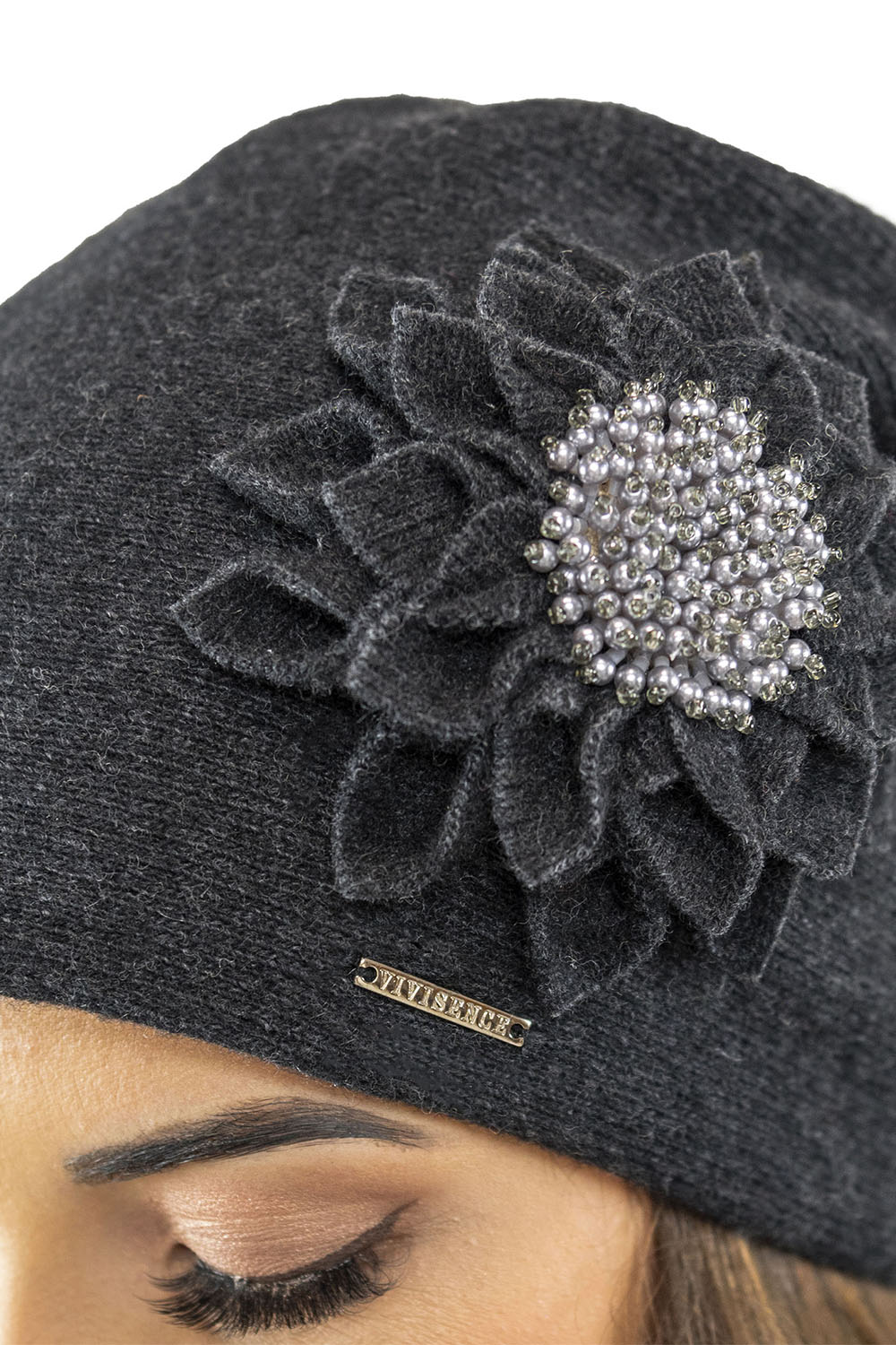 Vivisence Bonnet Femme En Laine Avec Fleur Plissée Élégante Et Antistatique 7052, gris foncé