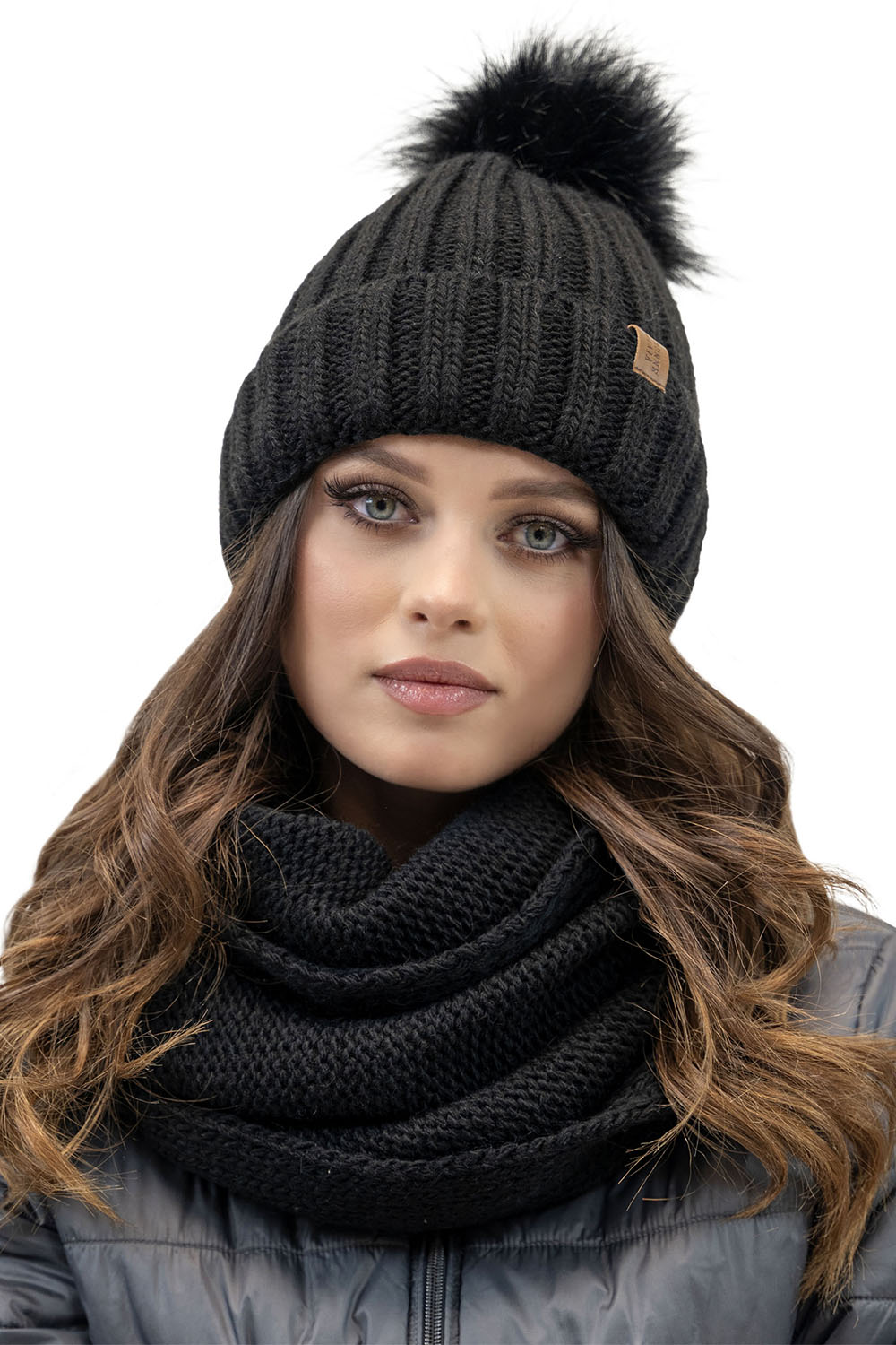 Vivisence Pom Pom Hat For Women Fleece Lined Perfect Fit Winter 70100, Black
