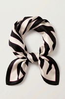 Vivisence Carré de Soie Femme 65 x 65 cm, Foulard en Soie Naturelle 14 Momme, Bords Roulottés à la Main, Motif Zèbre Noir/Blanc, Noir/Blanc/Zèbre