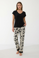 Vivisence Women Pyjama Set Cotton V Neck Top Floral Design Comfort for Every Night, black and white