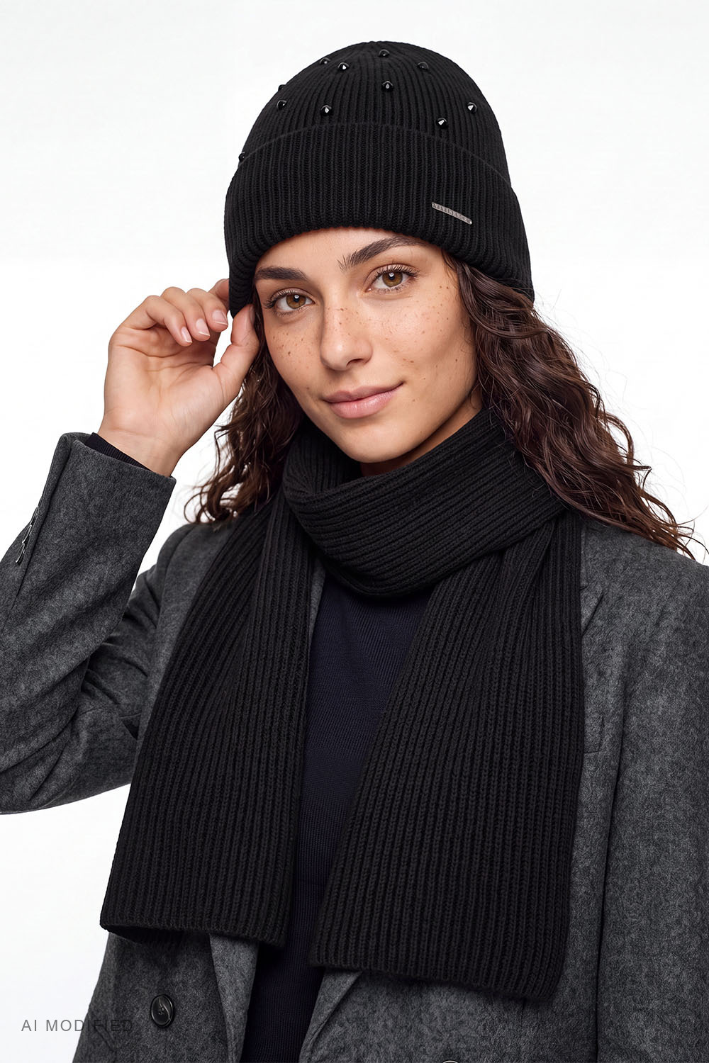 Vivisence Ladies Set Merino Wool Beanie and Scarf Duo Warm Winter, black