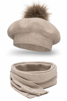 Vivisence Béret Et Écharpe Pour Femme L'automne et L'hiver Ensemble Élégant Fabriqué En Laine Chaude Avec Pompon De Fausse Fourrure Style Classique Idéal Pour Les Froids Jours Cadeau Parfait 7035Kmpl, beige