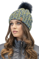 Vivisence Bonnet Pour Femme L'Automne et L'Hiver Bicolore Avec Gros Pompon En Fibres Écologiques Doublé De Polaire Antistatique Parfait Pour Les Froides Journées Avec Écusson En Éco-Cuir Et 7086, jaune