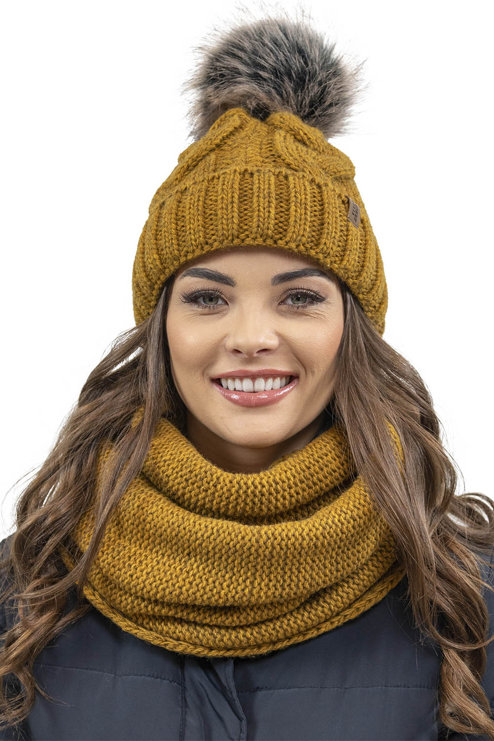 VIVISENCE Wintermütze mit Bommel Damen Warmes Ideal Für Kalte Wintertage 7014, dunkelgelb