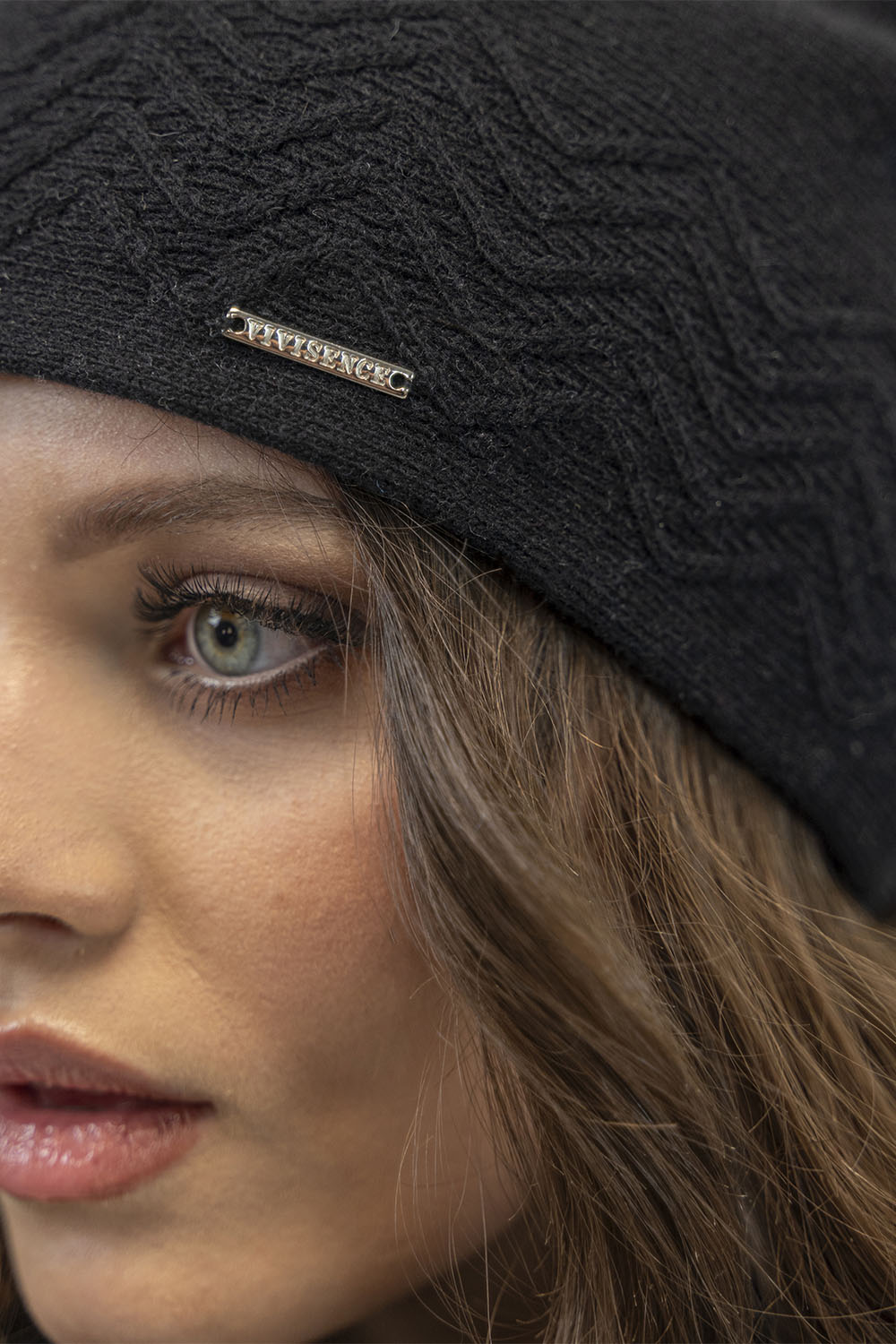 Vivisence Women's Hat Fleece Lining Zigzag Pattern Perfect Fit Autumn 7090, black