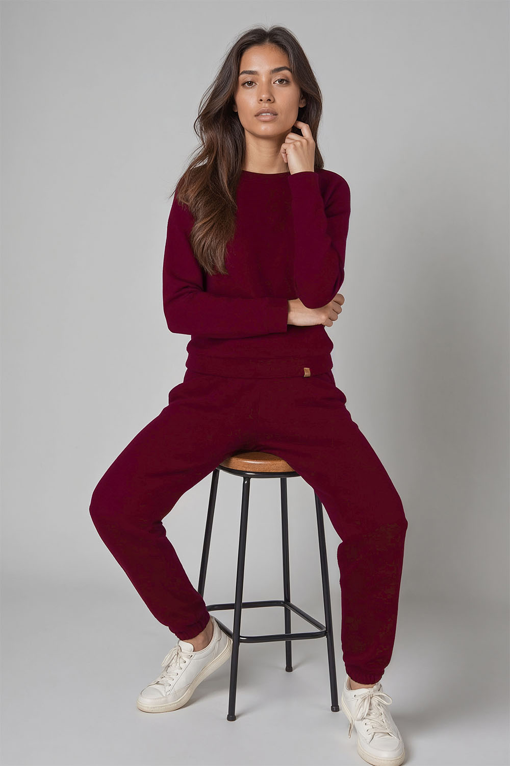 Vivisence Pantalon De Survêtement Femme Confortable Ceinture Élastique Poignets Côtelés Poches Latérales Tissu Doux Coton Mélangé Pour Détente Maison Sport Look Quotidien 9104, bordeaux