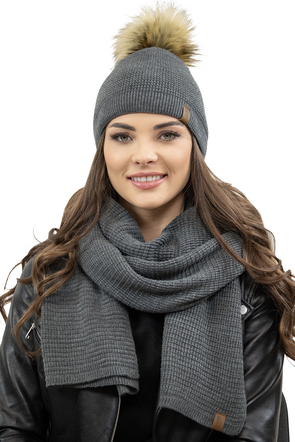 Vivisence Women's Pom Pom Winter Hat Warm Yarn Antistatic 7041, dark grey