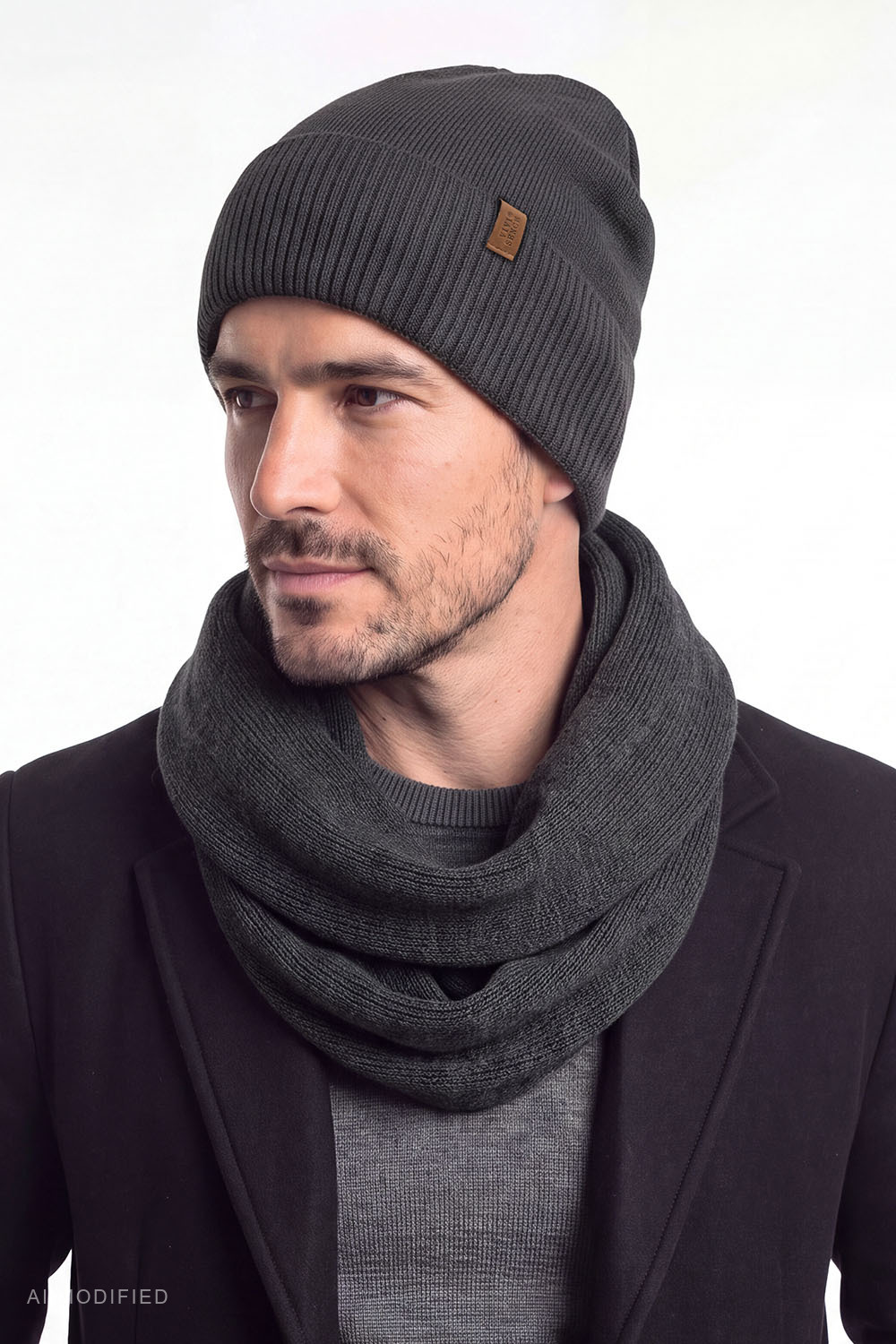 Vivisence Men's Winter Set Merino Wool Hat and Loop Scarf, graphite