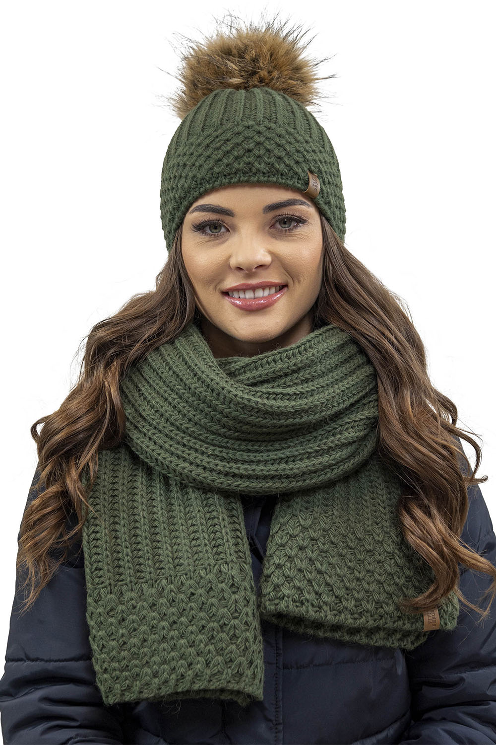 Vivisence Knitted Classic Scarf For Women Soft And Warm Everyday Look 7016S, green