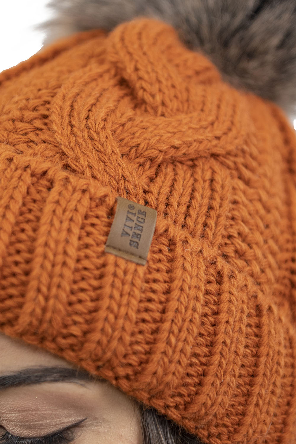 Vivisence Damen Winter Set Bommelmütze Loop Schal Handschuhe Warm Elegant, orange