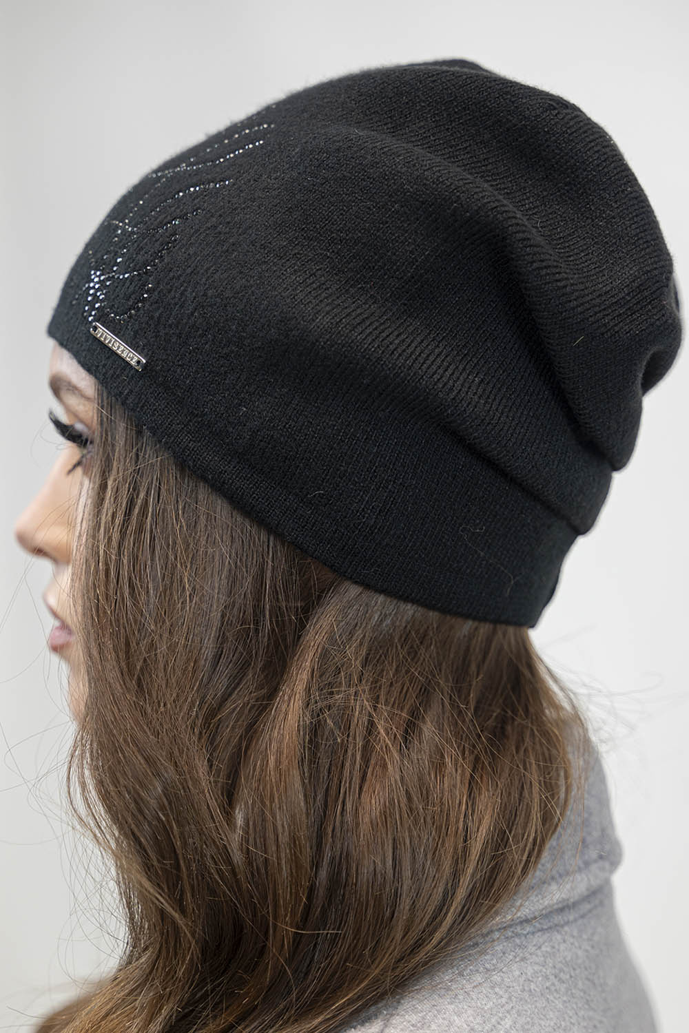 Vivisence Classic Cut Winter Hat For Women Warm And Comfortable Wool 7011, black