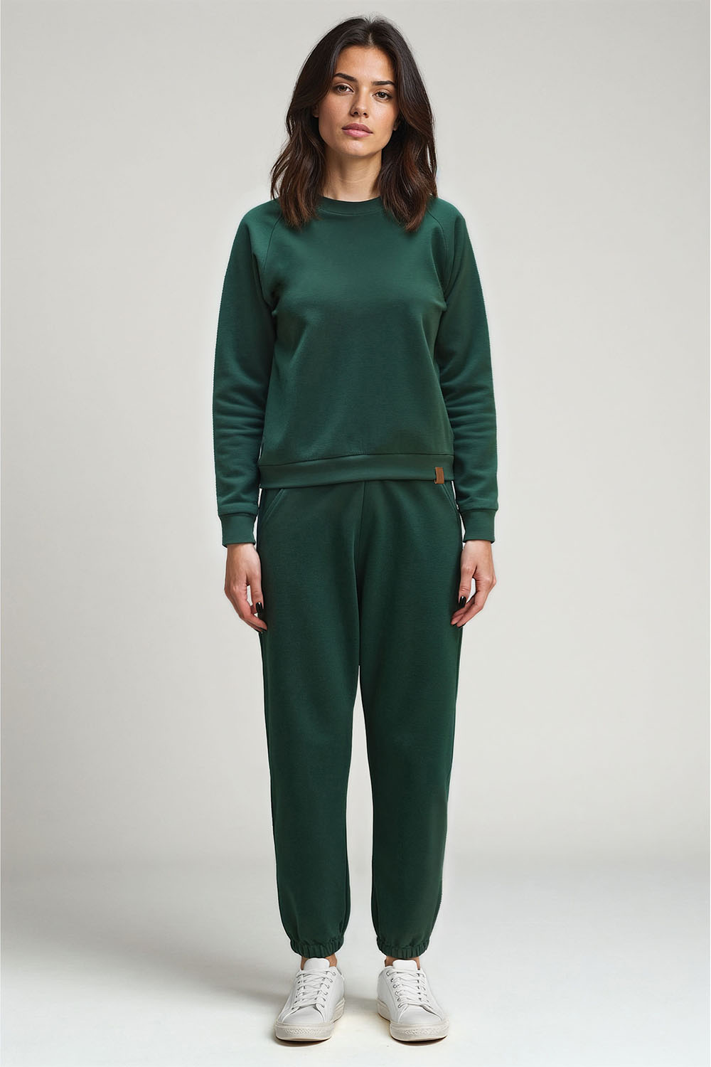 Vivisence Women's Tracksuit Two Piece Lounge Set With Classic Sweatshirt And Tapered Joggers Featuring Elastic Waist Ribbed Cuffs And Side Pockets For Everyday Comfort 9204kmpl, Green