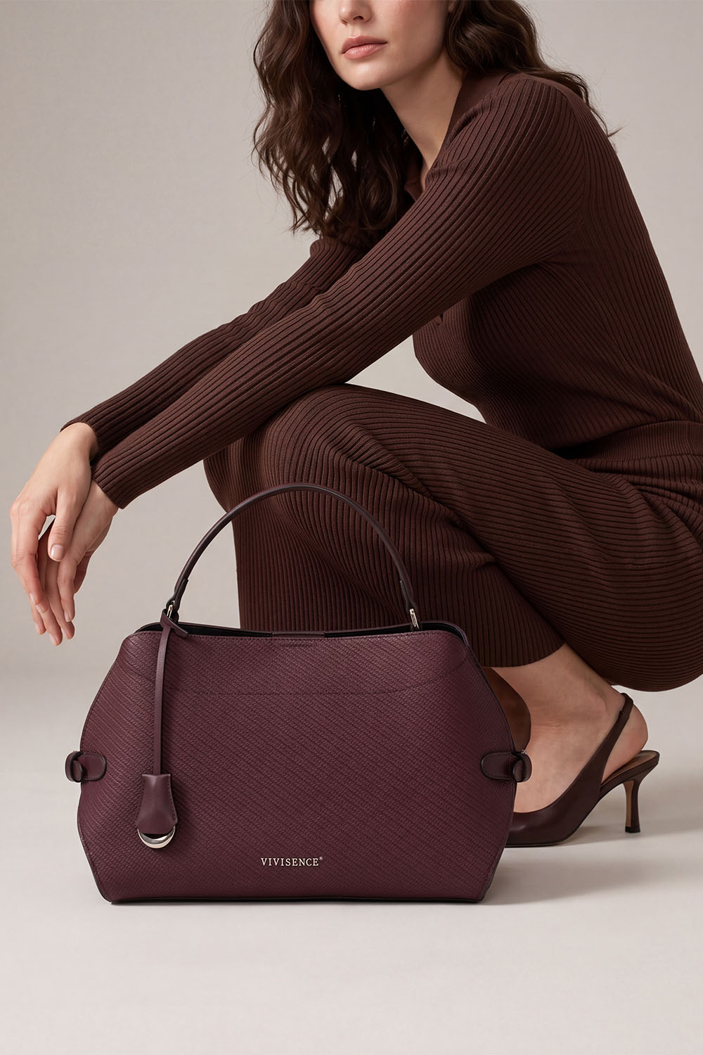 Vivisence Women Handbag Structured PU With Adjustable Strap For Everyday Elegance, burgundy