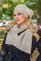 Vivisence Béret Et Écharpe Pour Femme L'automne et L'hiver Ensemble Élégant Fabriqué En Laine Chaude Avec Pompon De Fausse Fourrure Style Classique Idéal Pour Les Froids Jours Cadeau Parfait 7035Kmpl, beige