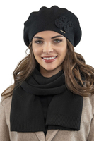 Vivisence Femme Béret Et Écharpe Pour l'Automne et l'Hiver Ensemble En Laine Avec Application Florale Style Classique Confortable Et Élégant Parfait Pour Lhiver Cadeau 7006Kmpl, noir