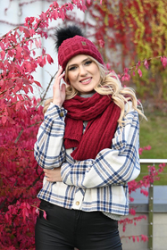 Vivisence Women's Winter Scarf Soft And Warm For Cold Days 7015S, maroon