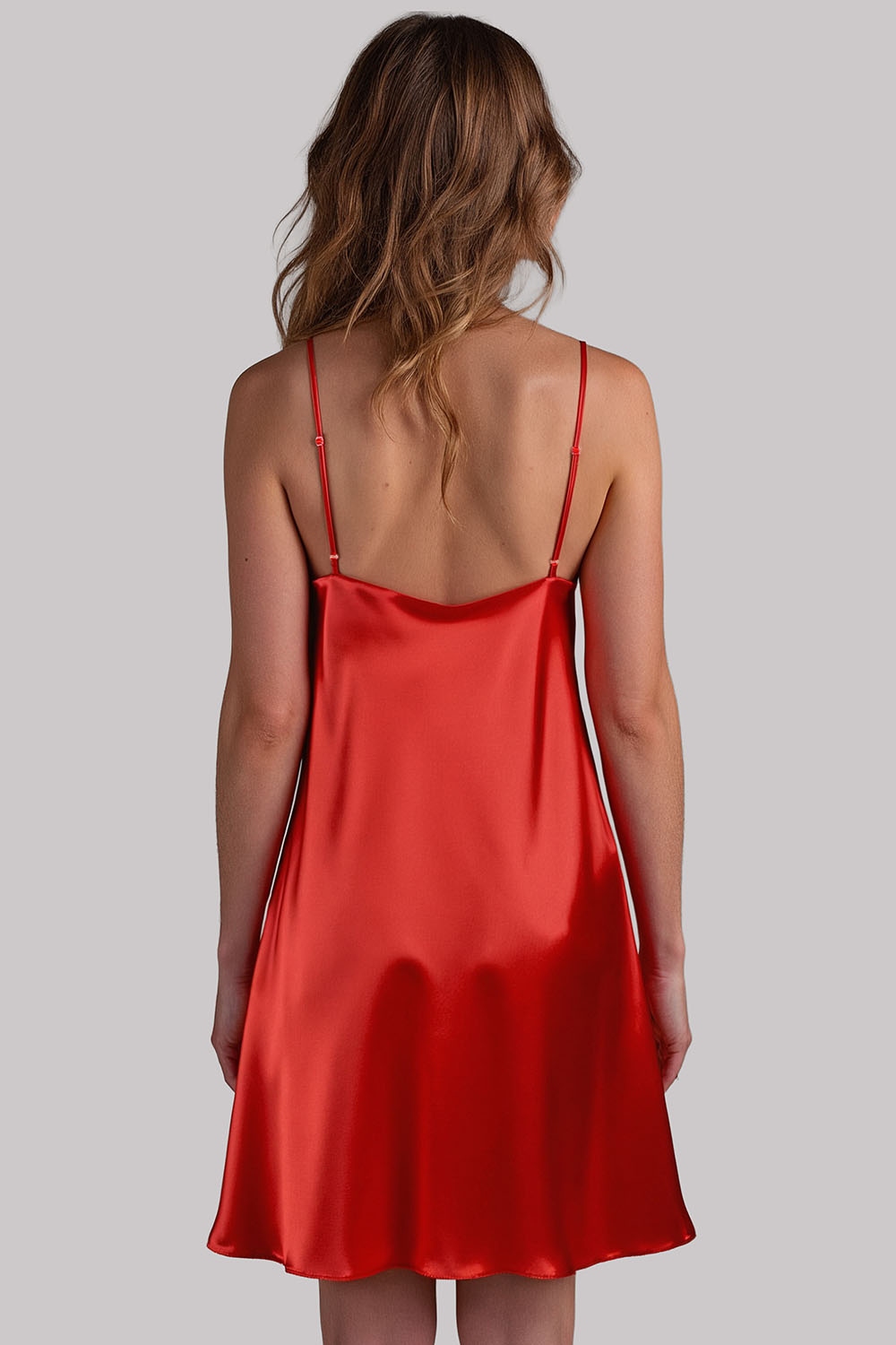 Vivisence Chemise de Nuit Satin Bretelles Réglables Tissu Agréable au Toucher 2039, rouge