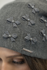 Vivisence Bonnet Femme Avec Perles Ajustement Parfait Conçu Avec Plis 7089, graphite