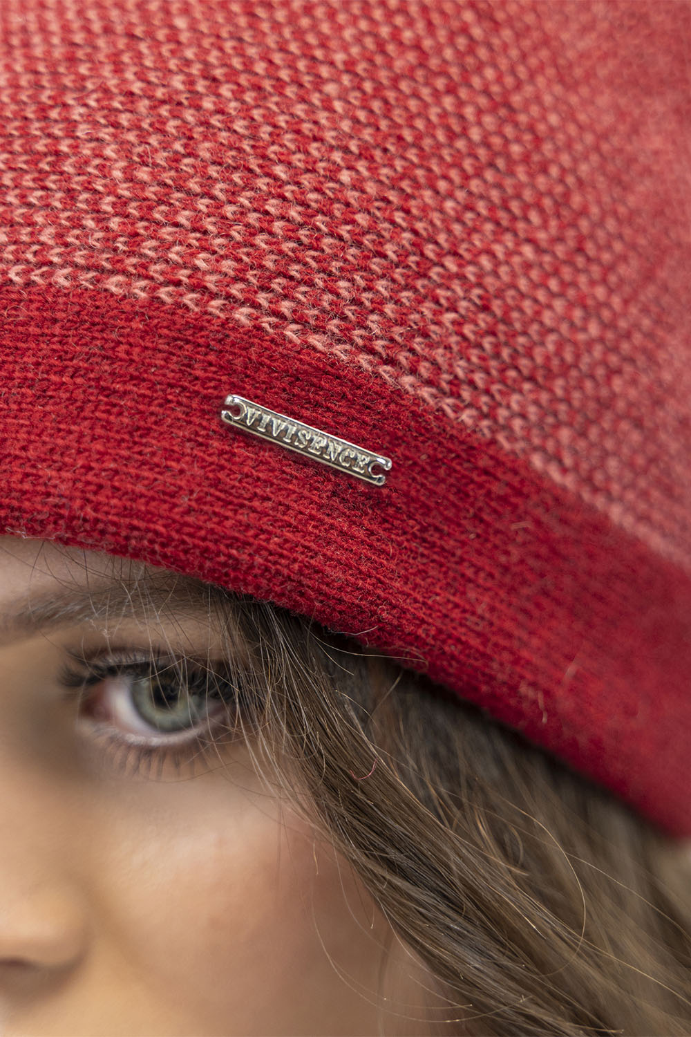 Vivisence Damen Bommelmütze Winter Bommel Strickmütze Subtilem Pepitamuster 7095, rotes Pepitamuster