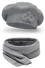 Vivisence Elegant Women's Winter Set Including Classic Beret With Floral Decoration And Matching Long Warm Wool Scarf Ideal For Cold Winter And Autumn Days, light grey