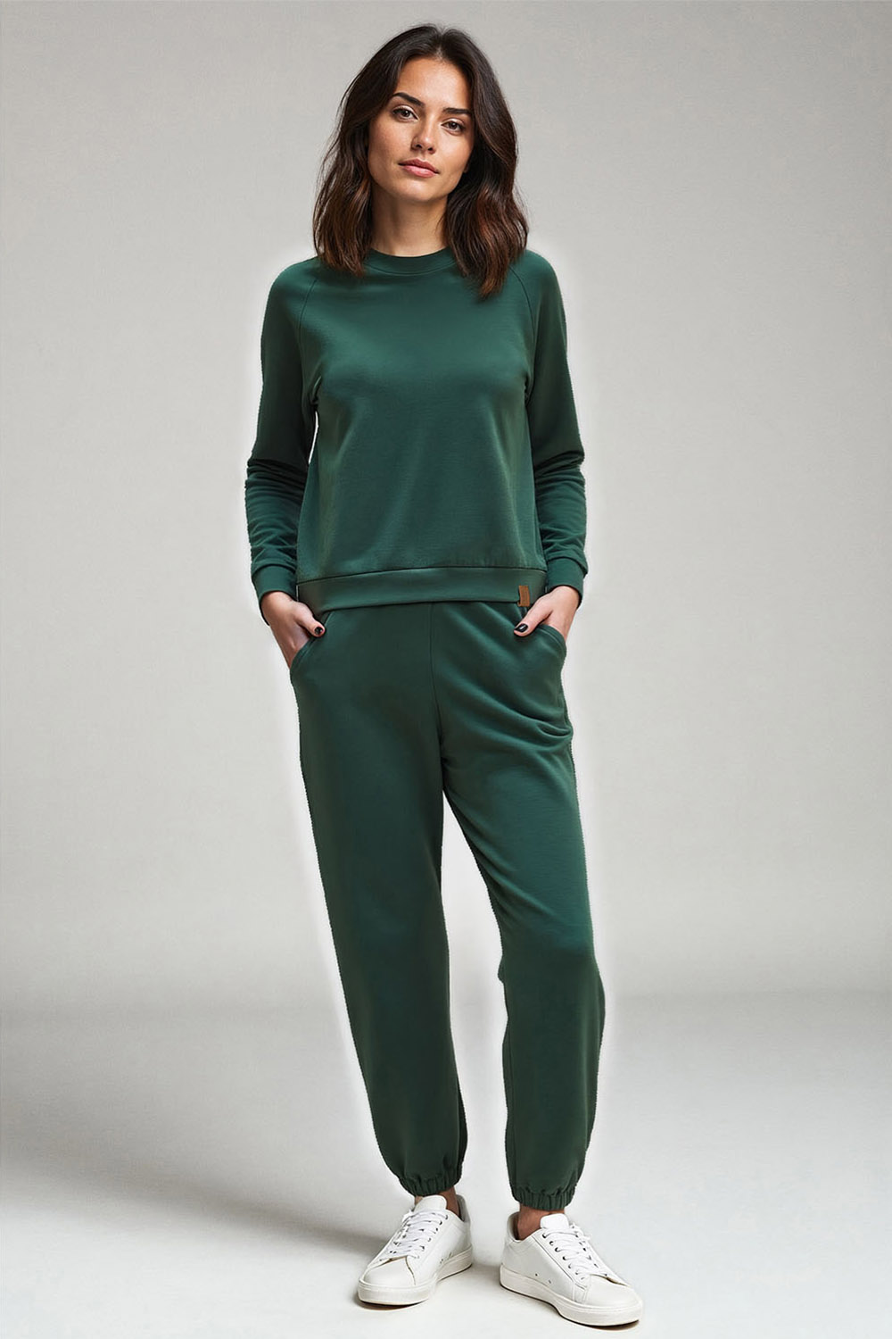 Vivisence Women's Tracksuit Two Piece Lounge Set With Classic Sweatshirt And Tapered Joggers Featuring Elastic Waist Ribbed Cuffs And Side Pockets For Everyday Comfort 9204kmpl, Green