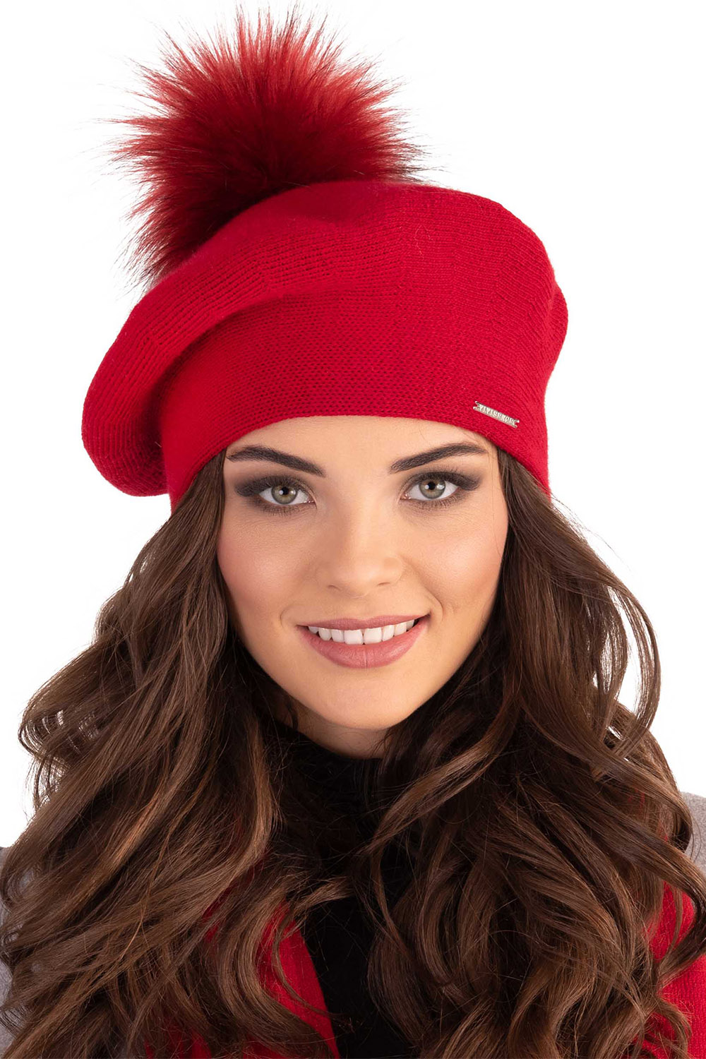 Vivisence Béret Femme Pour L'automne et L'hiver Avec Pompon En Fausse Fourrure Tricoté En Laine Acrylique Doux Chaud Et Confortable Idéal Classique Et Élégant 7035, rouge