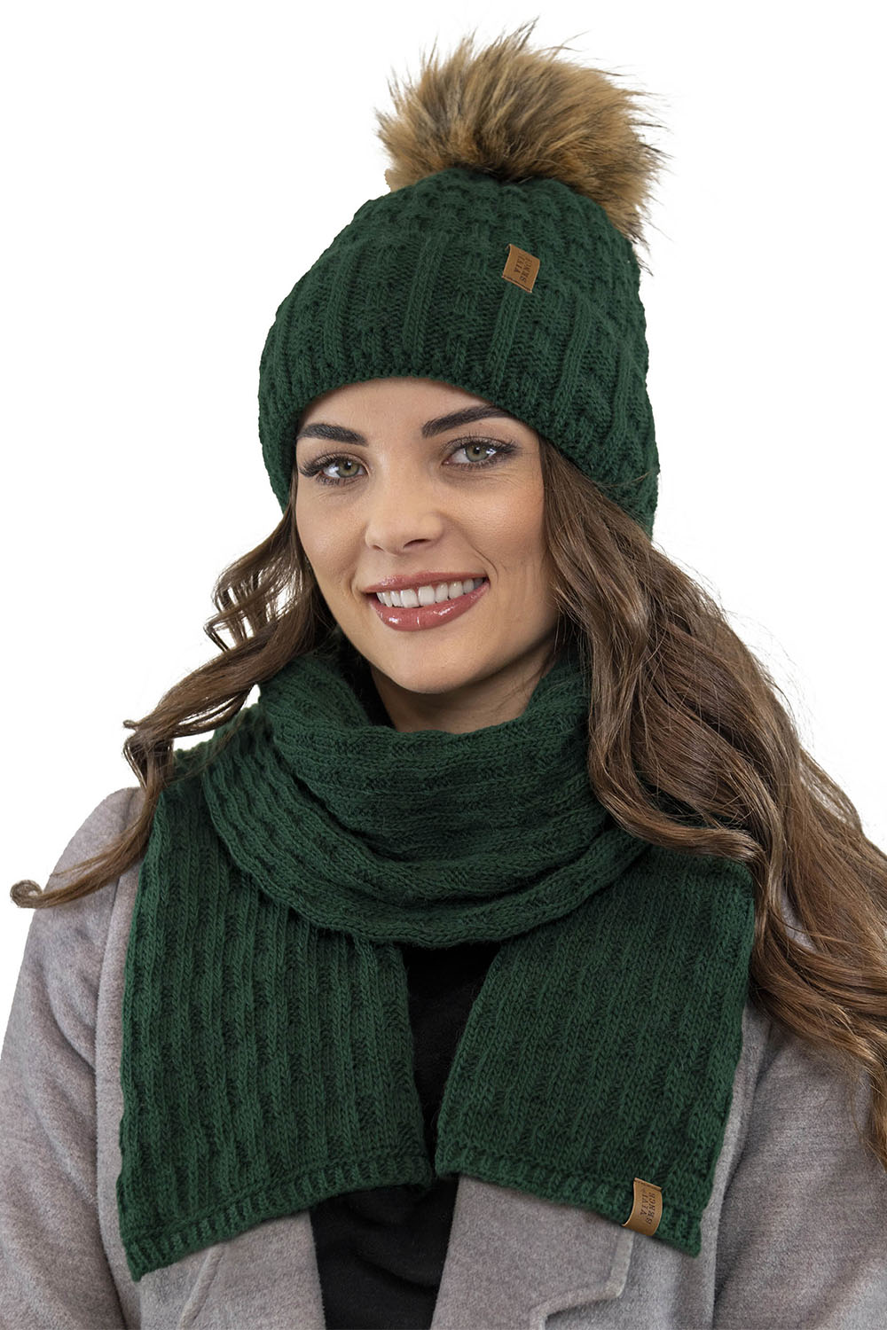 Vivisence Femme Bonnet Et Écharpe Pour l'Automne et l'Hiver À Pompon Chauds Doublés De Polaire Anti-Statique Idéal Pour Les Hommes Élégants Parfait Pour Froides Journées 7015Kmpl, vert